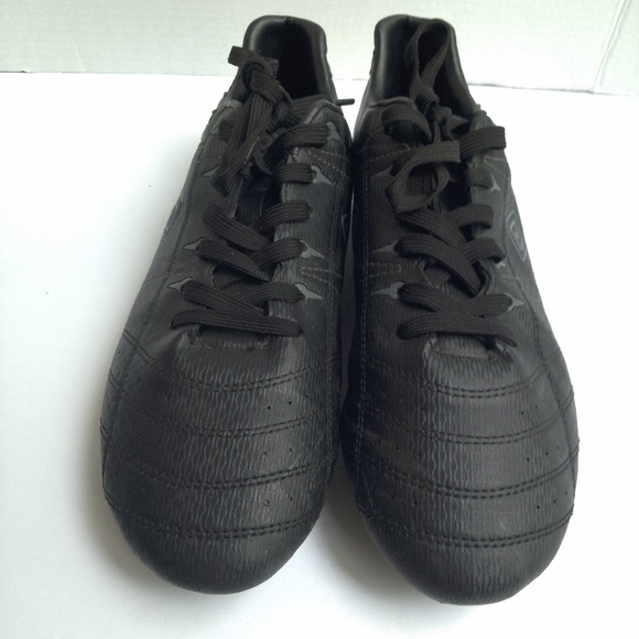 Dream Pairs All Black Soccer Cleats Size 11 - Picture 2 of 5